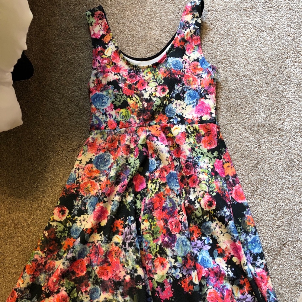 Thick-strapped sundress